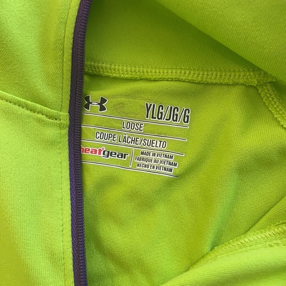 Under Armour Pullover - Picture 2 of 3